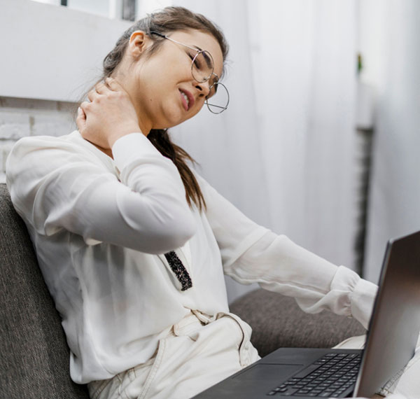 Neck Pain Treatment in West Delhi, Rajouri Garden